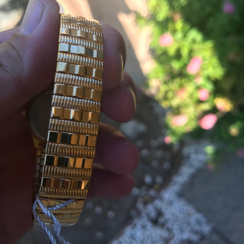 Woman’s watch - Picture 3 of 7